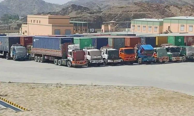 More than 700 humanitarian aid trucks enter Afghanistan from Pakistan | International