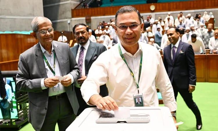 PM casts vote in presidential election | News Flash