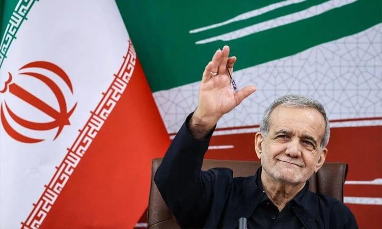 Iran president says time to end war while in position of strength | News Flash