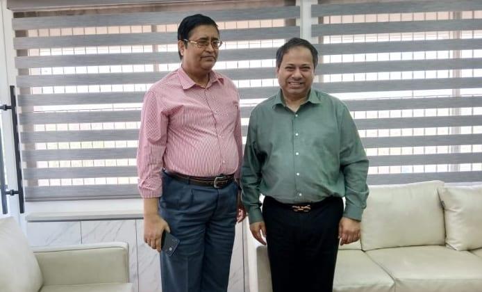 Maruf Kamal Khan visits Sarabangla office | Others