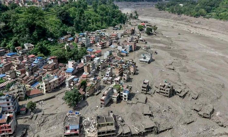 Search for 1,300 missing after deadly Nepal-Tibet floods | News Flash