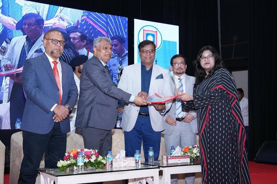 Students must develop sense of goodness along with acquiring knowledge: UGC Chairman | News