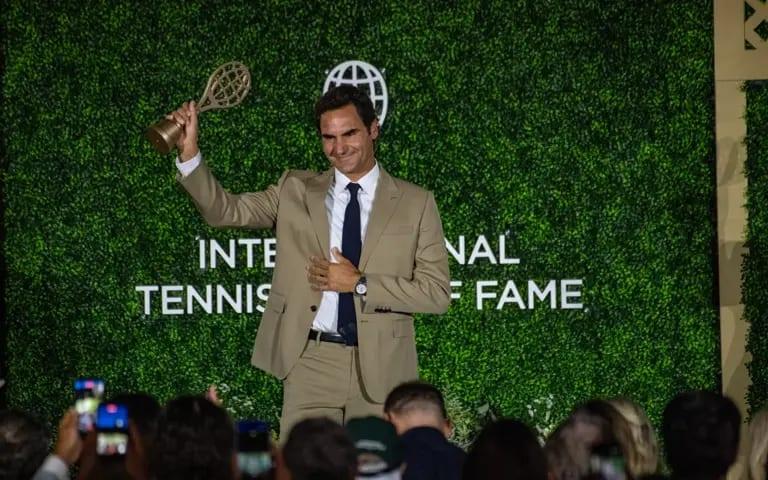 Emotional Federer inducted into tennis Hall of Fame | Sports