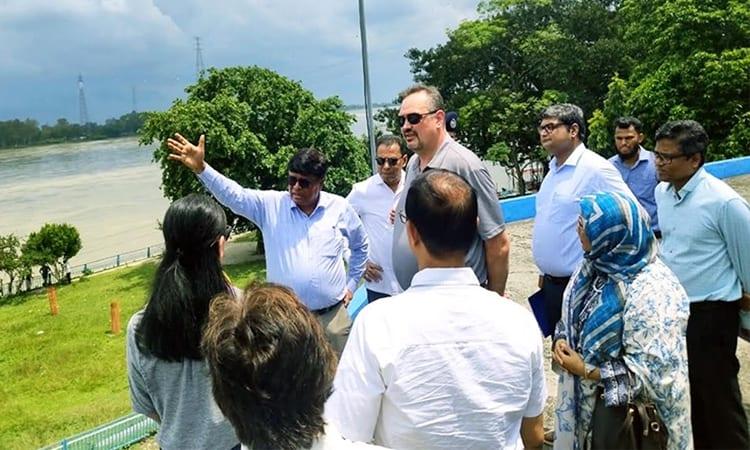 US ambassador visits Teesta Barrage Project in Dalia | News