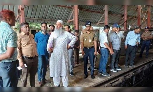 Authorities ask railway engineers to quicken locomotive repair works | Others
