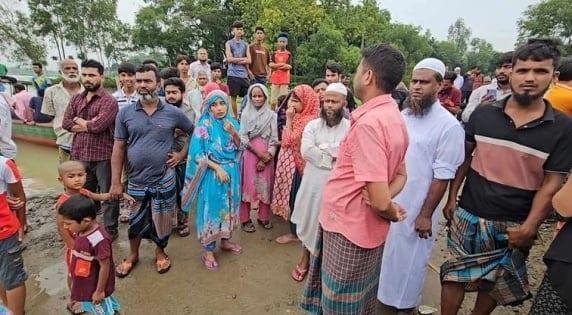 3 bodies recovered from Narsingdi's Shitalakshya, one still missing | District