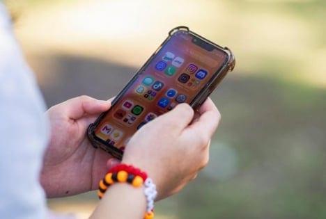 France submits new proposal to ban social media for under-15s | International