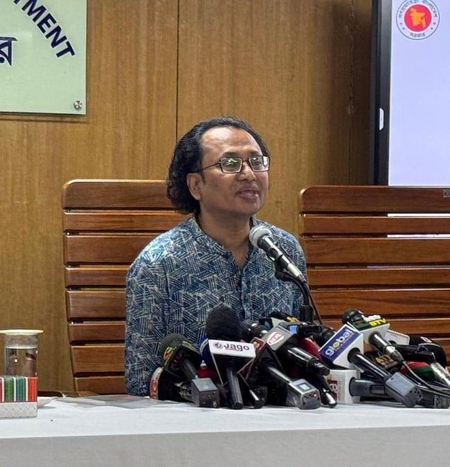 বাংলাসহ ছয় বিষয়ে অনার্স থাকবে না, এটা মনে করেন না প্রধানমন্ত্রীর উপদেষ্টা
