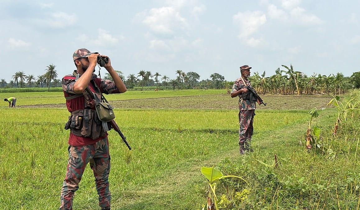 ঝিনাইদহ সীমান্তে ৭ দিনে ৫ বার পুশ ইনের চেষ্টা প্রতিহত, বিজিবির সঙ্গে পাহারায় এলাকাবাসী