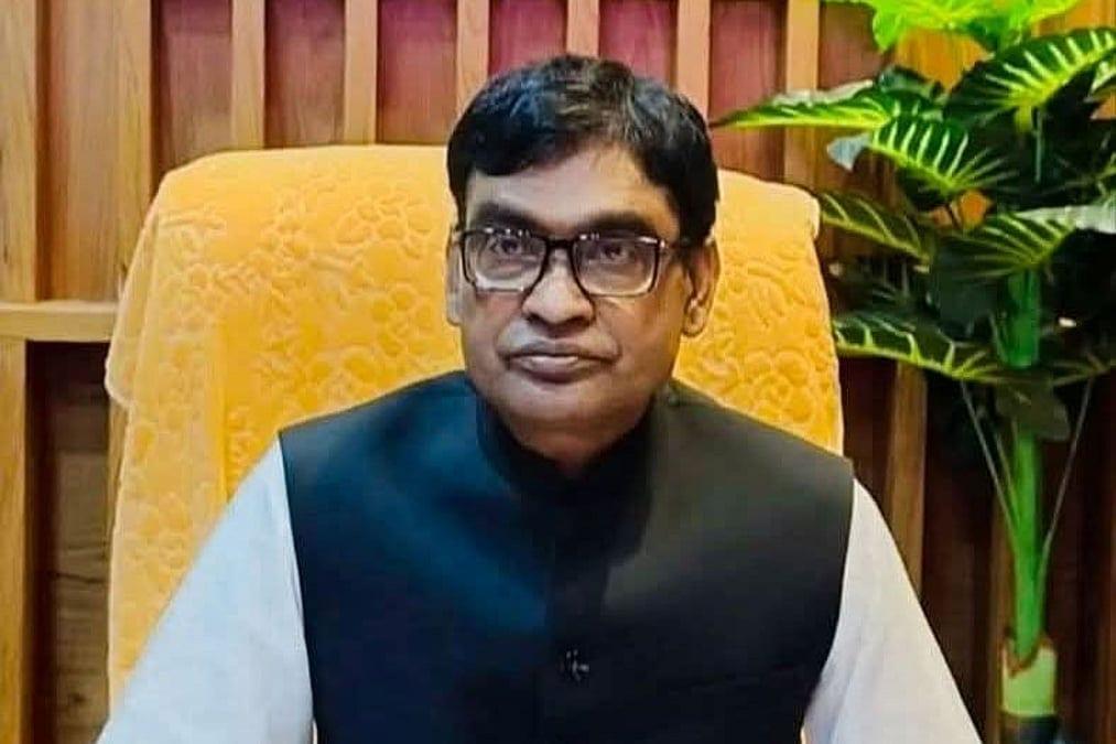 শ্রীপুর পৌরসভার সাবেক মেয়র আনিছুর মারা গেছেন, খবর শুনে বোনের মৃত্যু