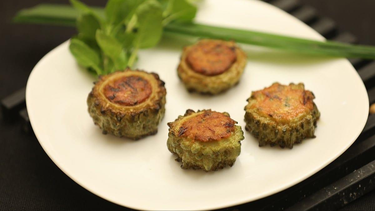 মাছের পুর ভরা করলা বানাবেন যেভাবে