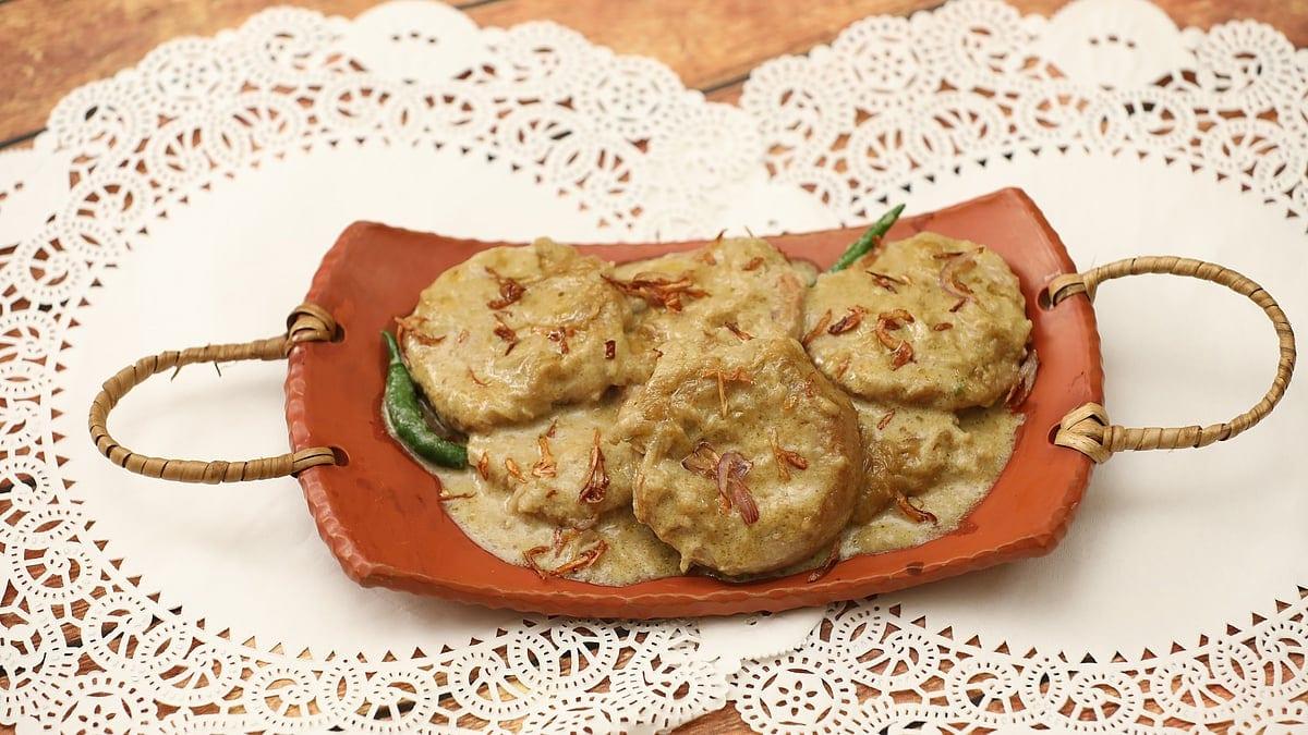 কচুর কোরমা বানিয়েছেন কখনো? দেখে নিন রেসিপি