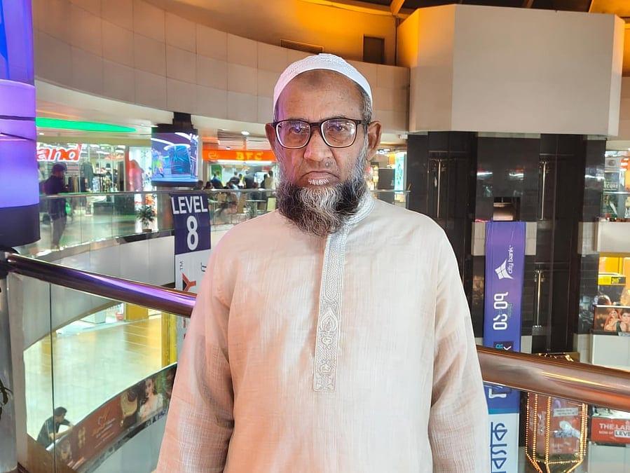 তিন দিন ধরে নিখোঁজ বাবা, সন্ধান চেয়ে আকুতি জগন্নাথ বিশ্ববিদ্যালয়ের শিক্ষার্থীর