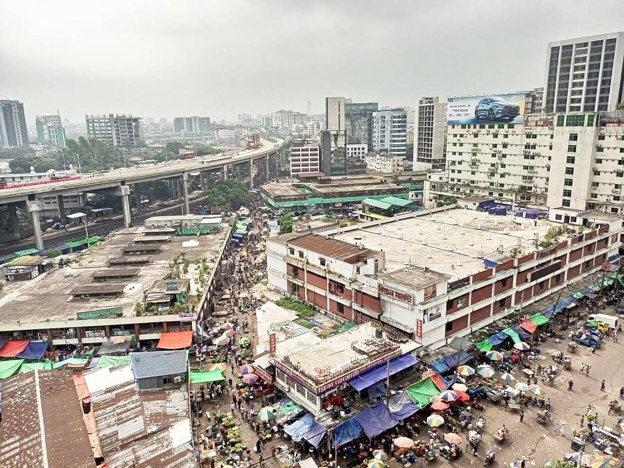 ঢাকার আকাশে সকালে রোদ–বৃষ্টির খেলা, বাকি দিন কেমন থাকবে