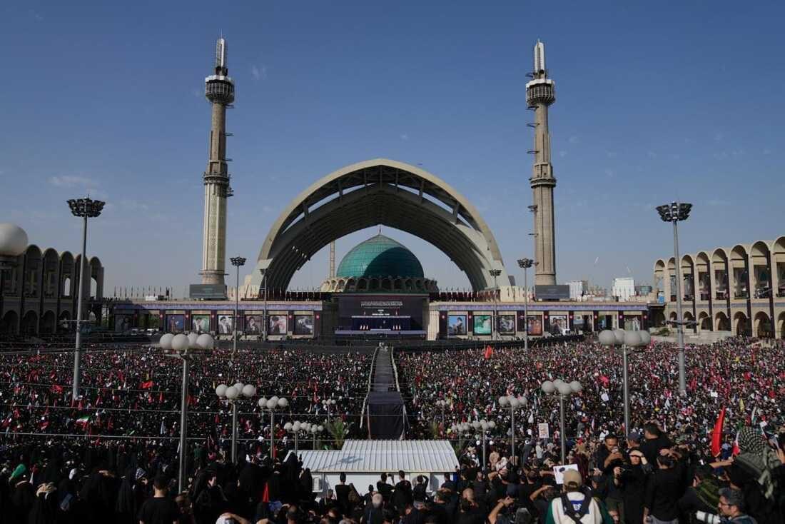 Funeral procession for Iran's slain supreme leader Khamenei begins: state media | News Flash