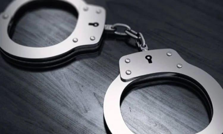 3 held for killing auto-rickshaw driver | Others