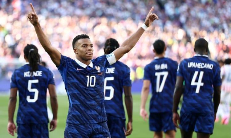 France, Morocco kick off blockbuster World Cup quarter-finals | News Flash