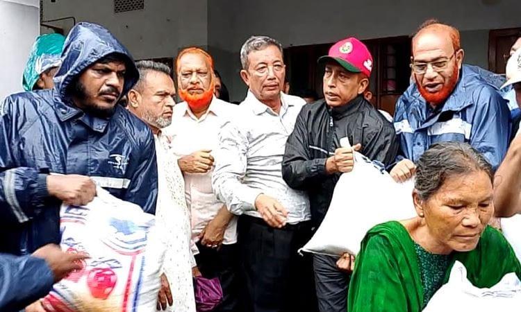 BNP distributes relief among flood-hit people in Rangamati | District