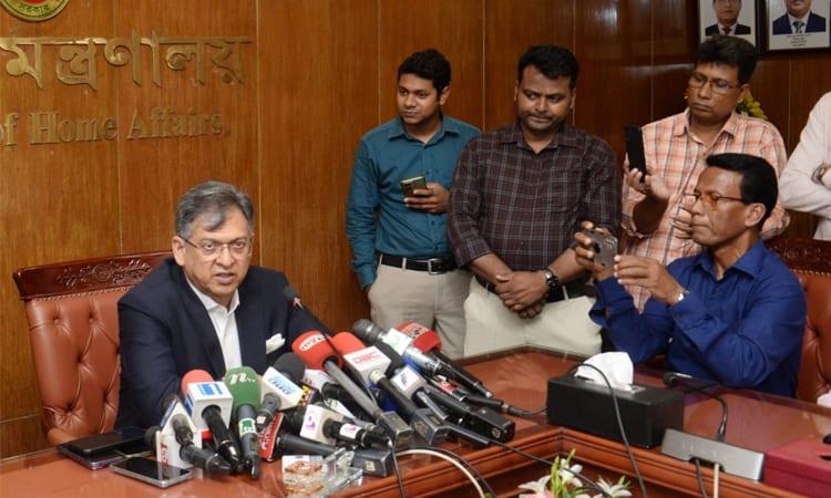 Bangladesh awaits UAE, India response on Benazir, Hadi murder suspects' extradition | News Flash