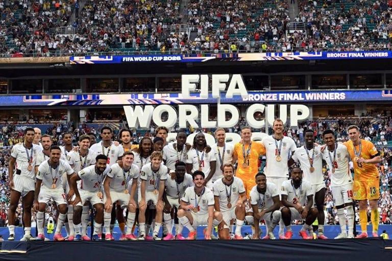 England edge France 6-4 in chaotic World Cup bronze match | Sports