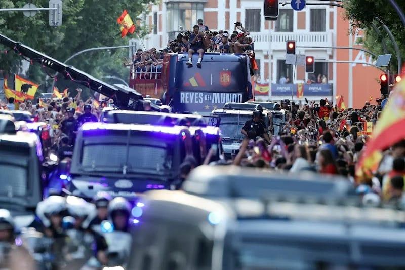 Spain stars lap up adulation of estimated two million on World Cup parade | Sports