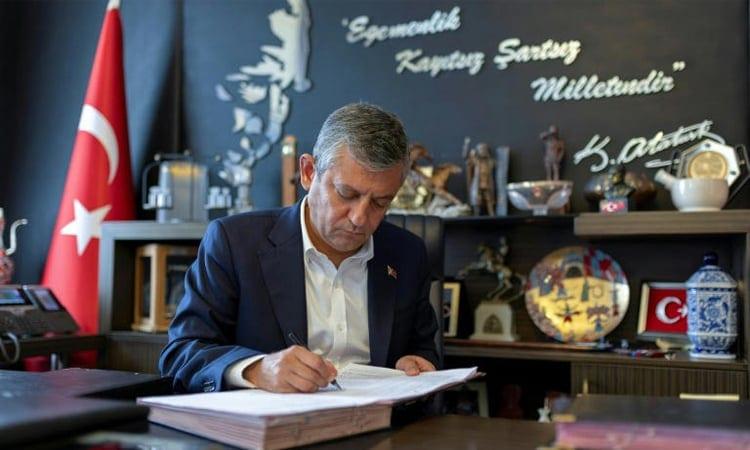Turkey's Ozel quits opposition CHP to found new party | International