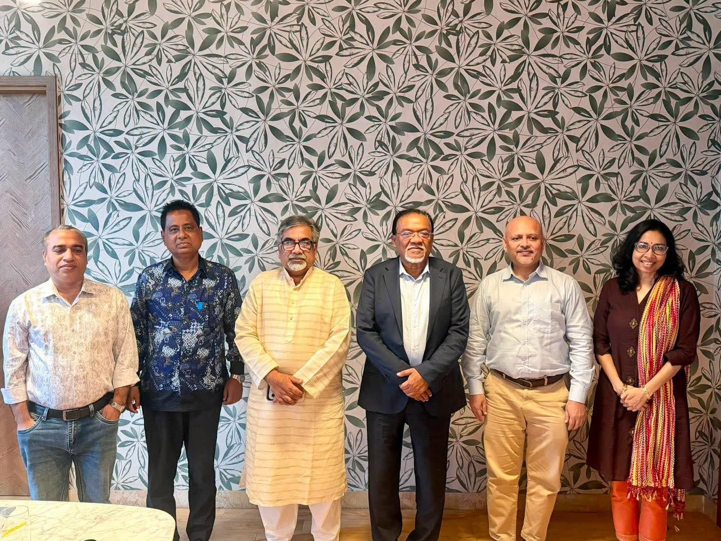 BNP delegation holds meeting with Democracy International | Others