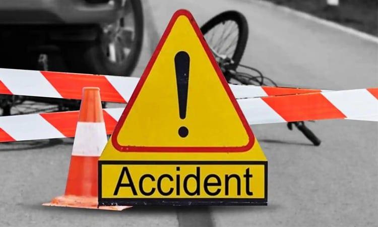 Man killed in Jashore road accident | District