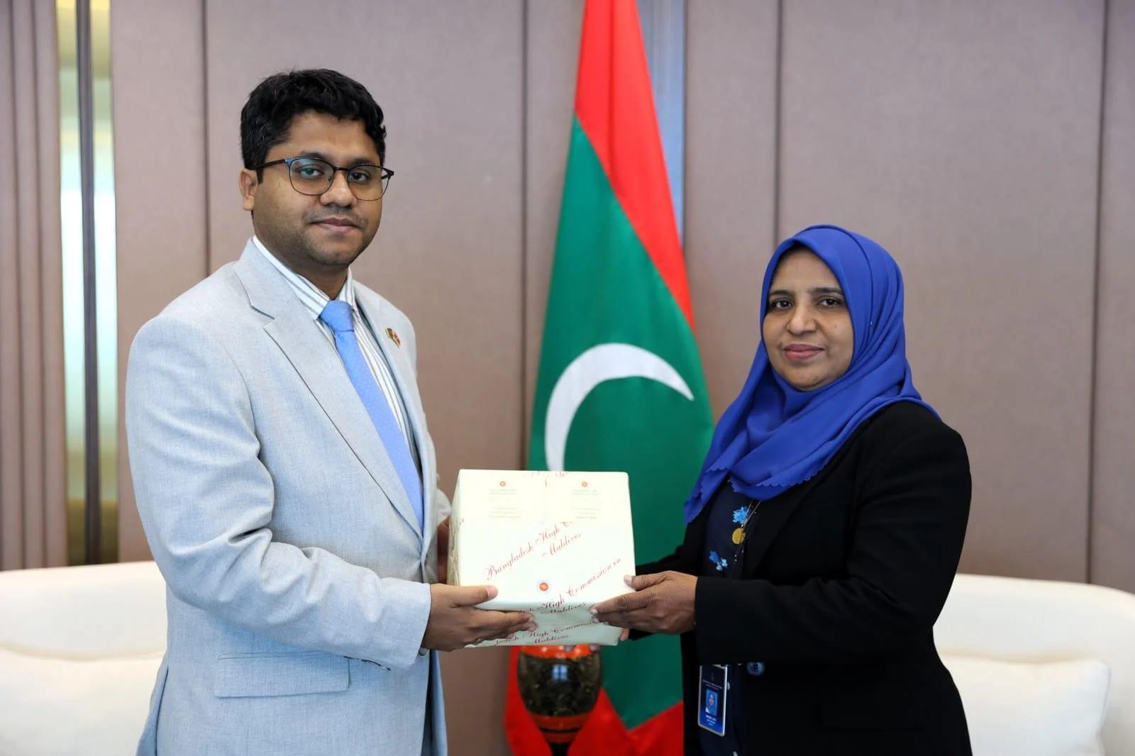 Bangladesh gifts premium mangoes to Maldives on 61st Independence Day | News