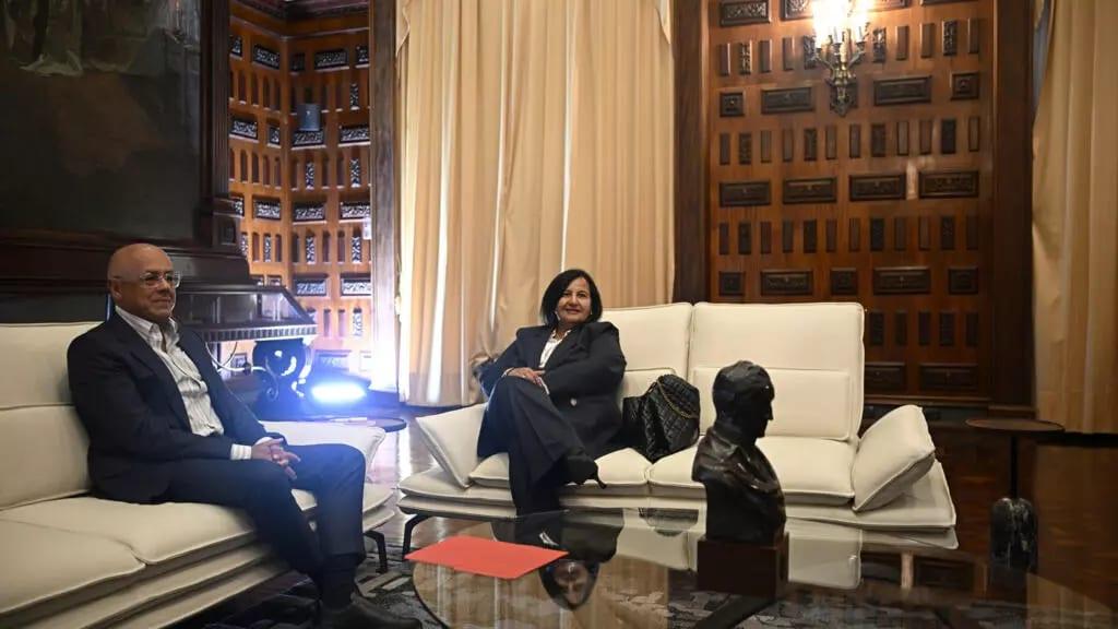 Venezuela transition talks to start in person next week: govt | International