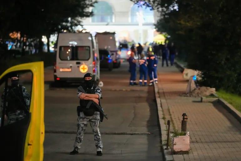 Bombing at Moscow restaurant kills 3: officials | International
