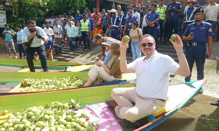 US Ambassador visits Bhimruli floating guava market | Others
