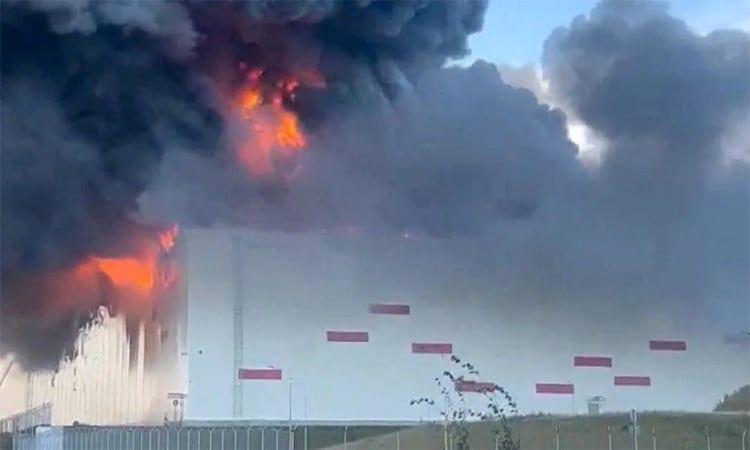 Five dead in new Russia, Ukraine strikes | International
