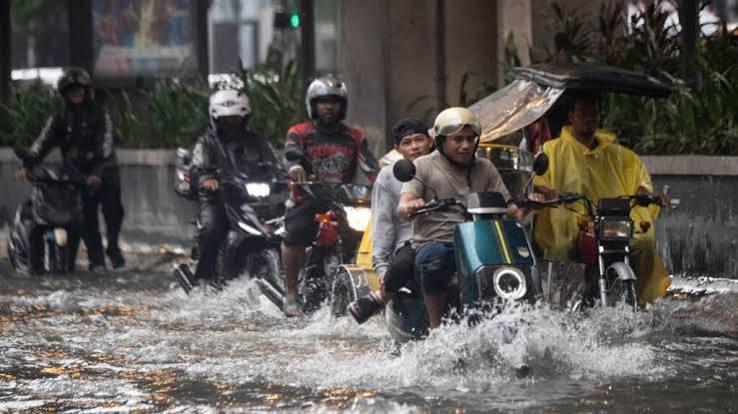 Days of heavy rain leave at least 13 dead in Philippines | International