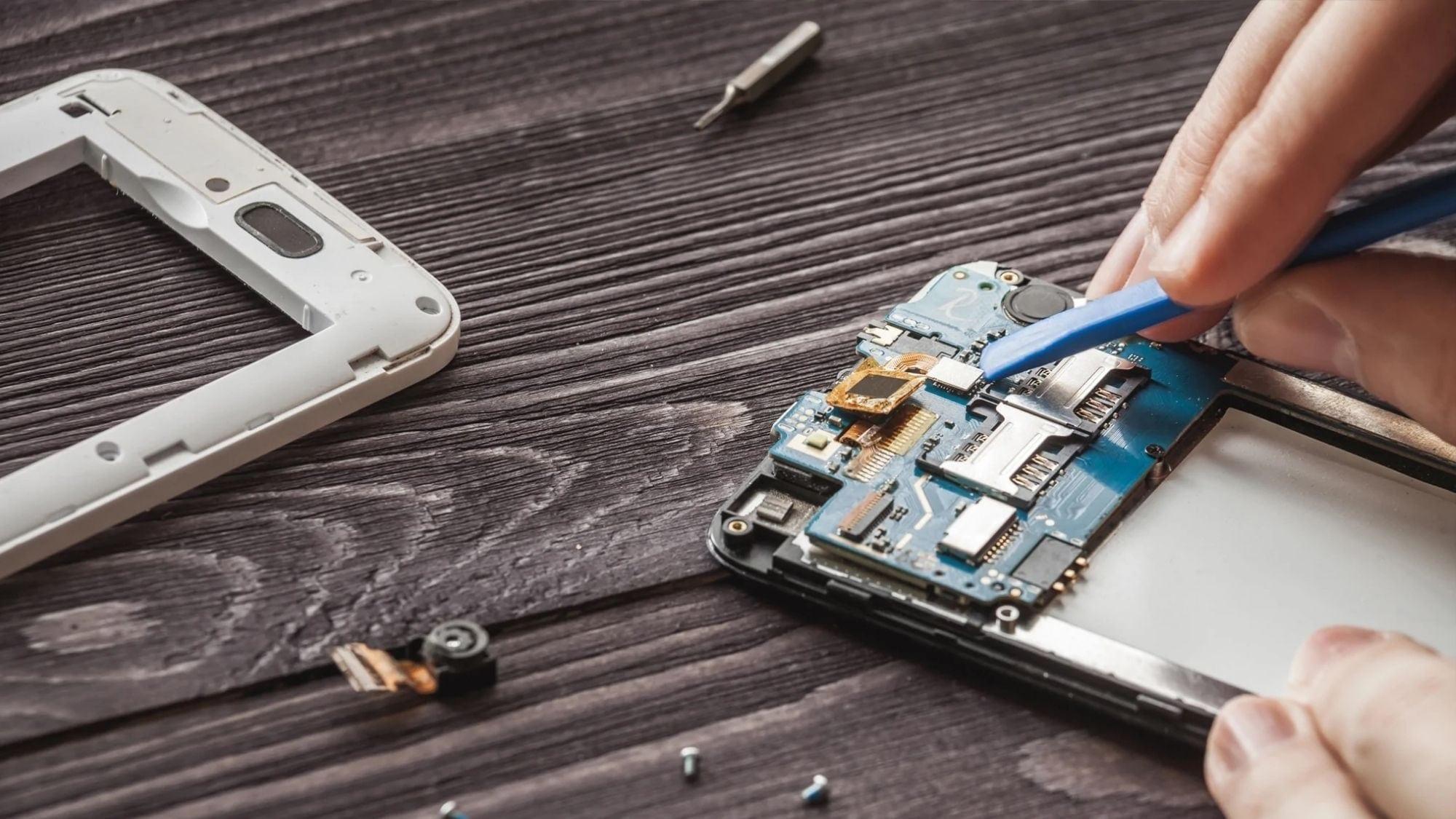 500 youths to receive mobile repair, entrepreneurship training | Others