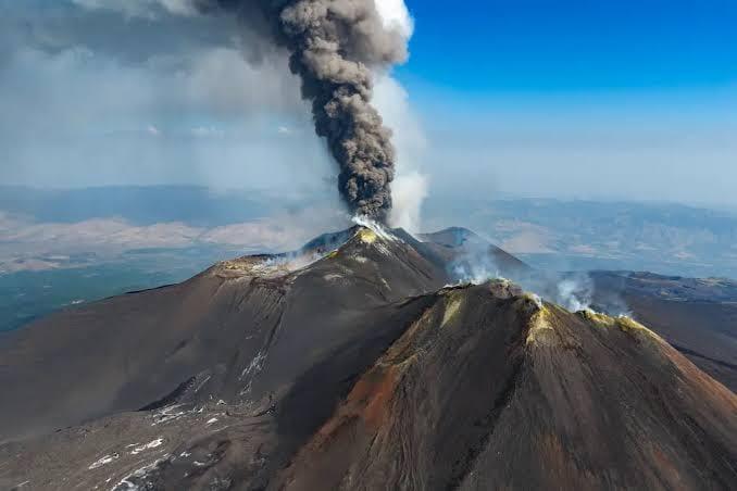 Italian airport reopens as volcanic eruption dies down | International