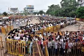 Hotel blaze, stampede kill 15 Hindu devotees in India | International