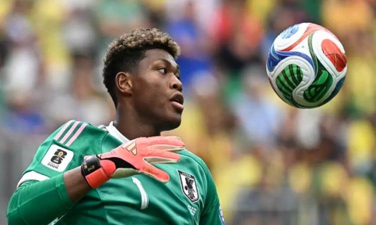 Racist abuse spurred Suzuki as Japan goalkeeper set for Premier League | Sports