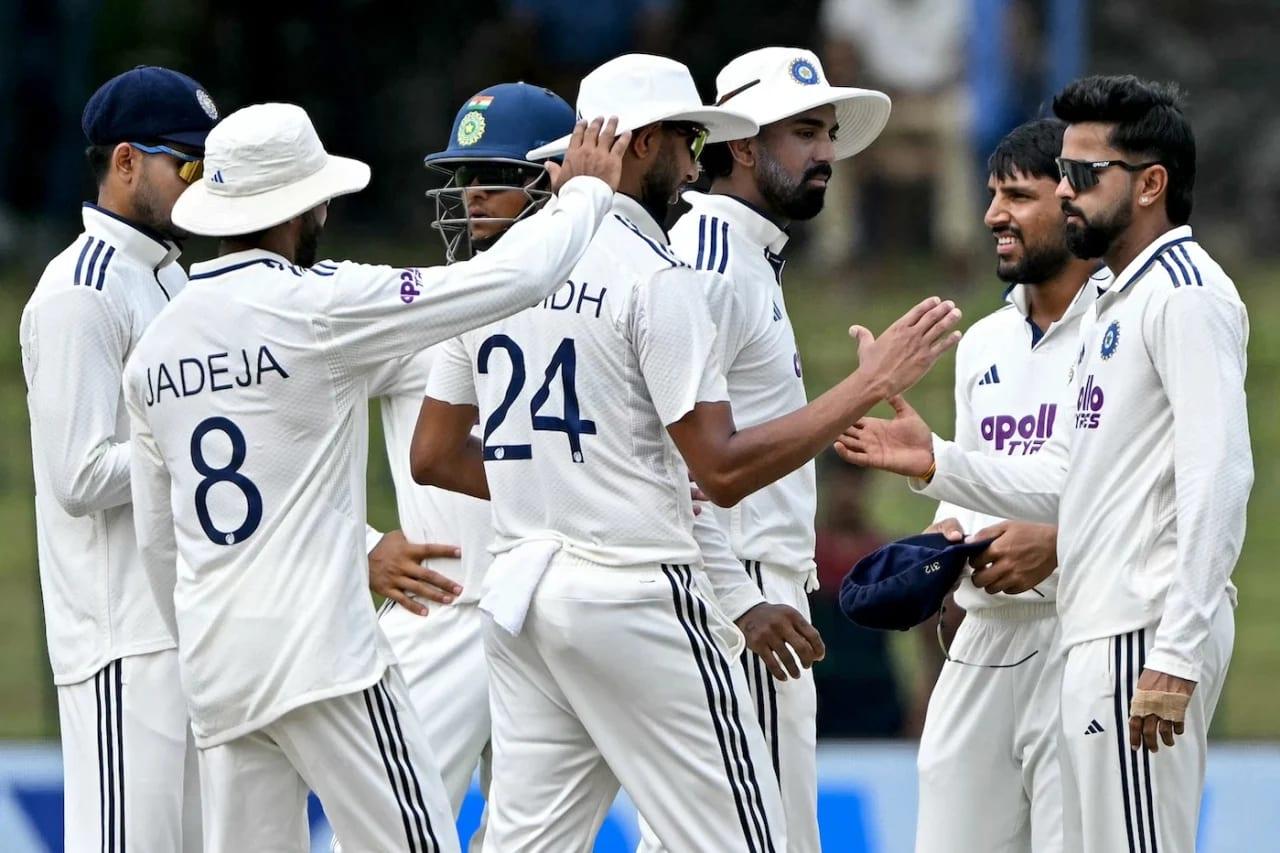 India bowl out Sri Lanka for 290, enforce follow-on | Sports