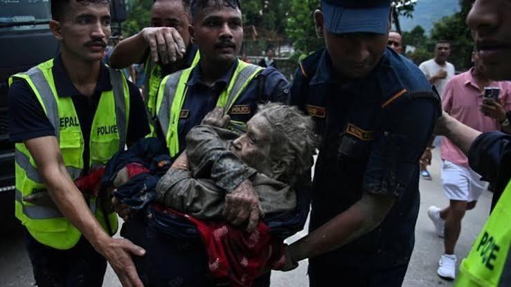 Death toll rises, rescuers search for 1,400 missing after Nepal-Tibet floods | International