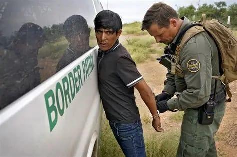 Mexico arrests 8 smugglers of migrants to US | International