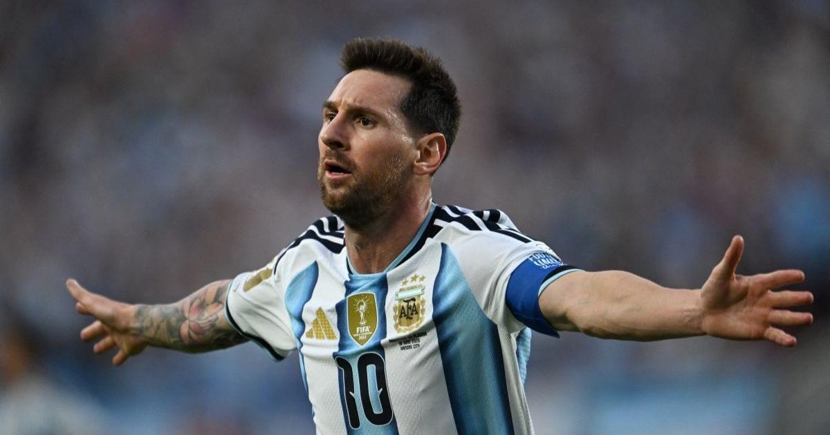It 'hurts' says Messi as he retires from international football | News Flash