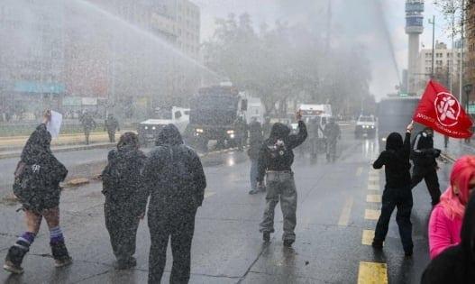 Chile arrests 284 in protests condemning Pinochet dictatorship | International
