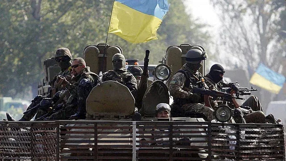 ইউক্রেনীয় সেনাদের হত্যায় সে দেশের তরুণীদেরই ব্যবহার করছেন রুশ গোয়েন্দারা: পুলিশপ্রধানের দাবি