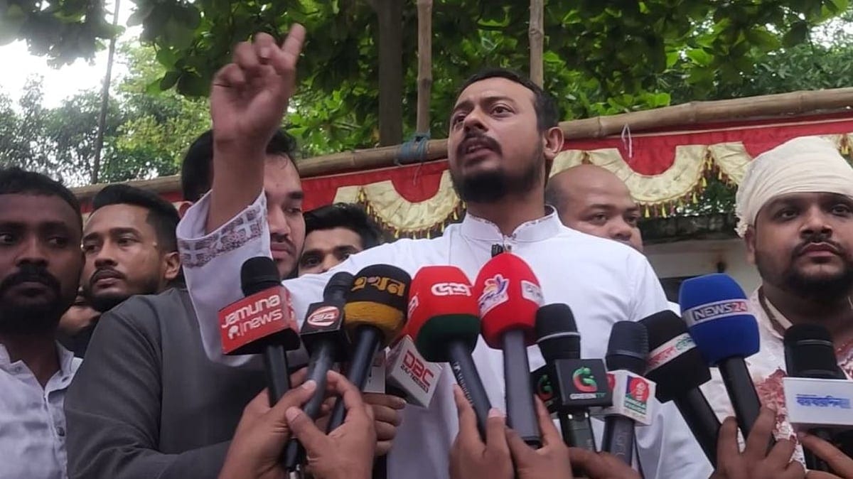 ভারতীয় সরকার অনুপ্রবেশ ঘটাতে লাখ লাখ ইন্ডিয়ান মুসলমান সীমান্তে জড়ো করেছে: নাসীরুদ্দীন পাটওয়ারী