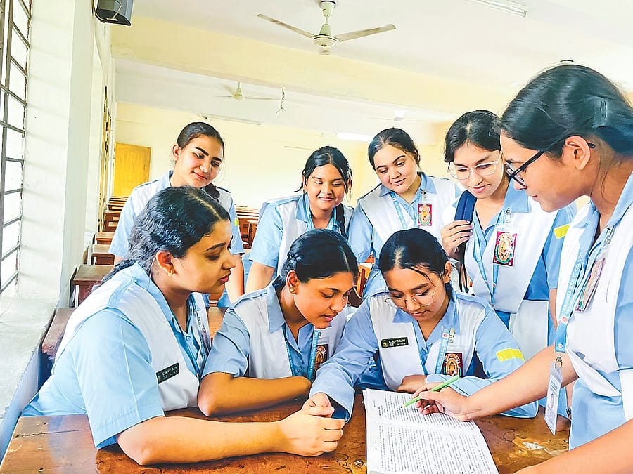 এইচএসসি পরীক্ষা ২০২৬। বাংলা ২য় পত্র : বাক্য শুদ্ধ করলে নম্বর পাবে ৫