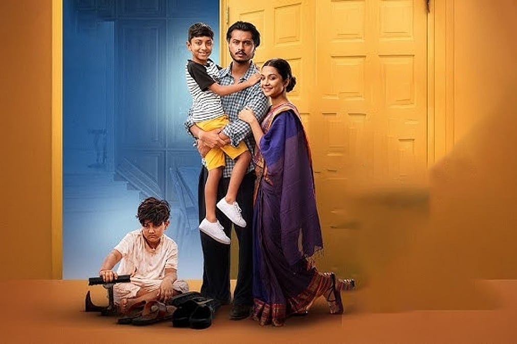 ‘জুতা পরিয়া প্রবেশ নিষেধ’ থেকে ‘ফুল ফ্যামিলি গরুচোর’